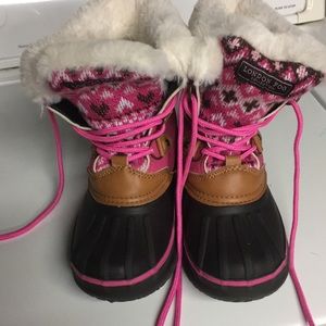 London Fog girls boots